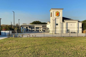 Super 8 by Wyndham Houston NW Beltway 8